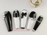 Luxury Black & White Pearl